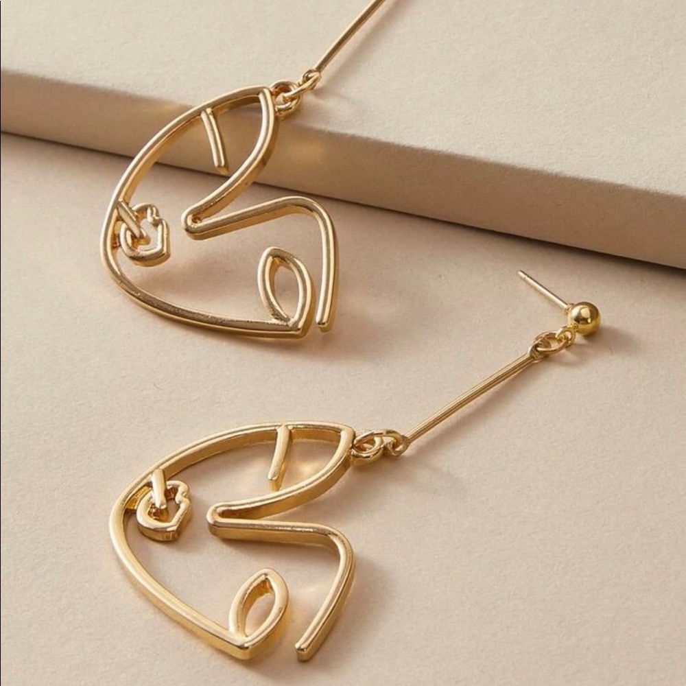 SOLD 💛 Abstract Face Earrings 🌝 - Picture 2 of 3